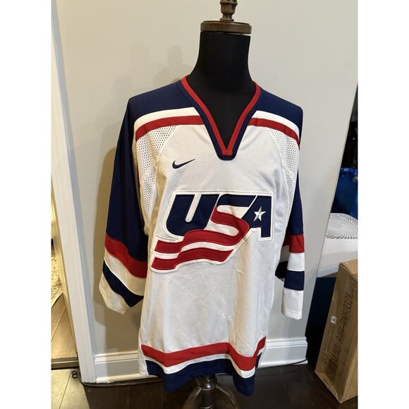 Vintage Nike Team USA Hockey Jersey White Red Blue Size Large Made in Korea - Picture 1 of 9